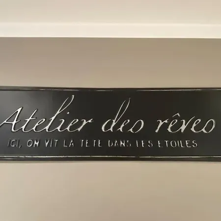Avec Piscine Entre Terre Et *