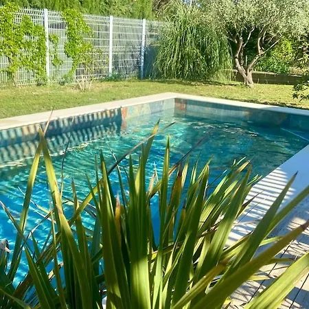 Villa Avec Piscine Entre Terre Et Saint-Hilaire-de-Brethmas