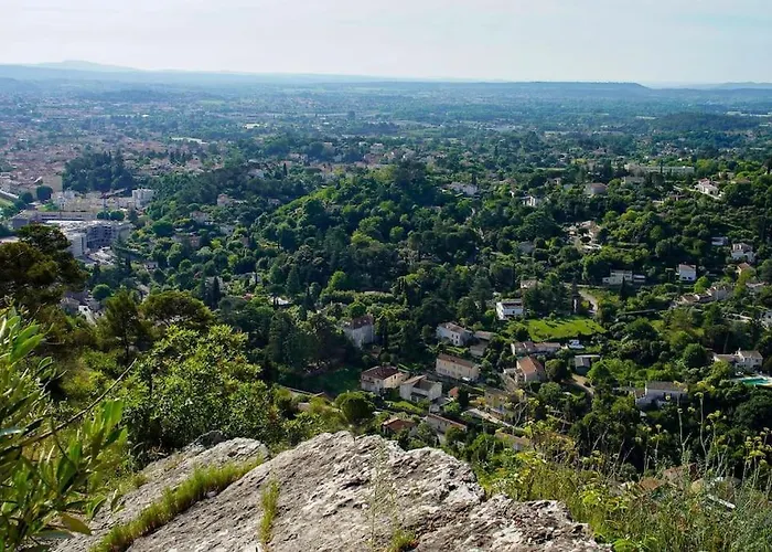Villa Avec Piscine Entre Terre Et Saint-Hilaire-de-Brethmas
